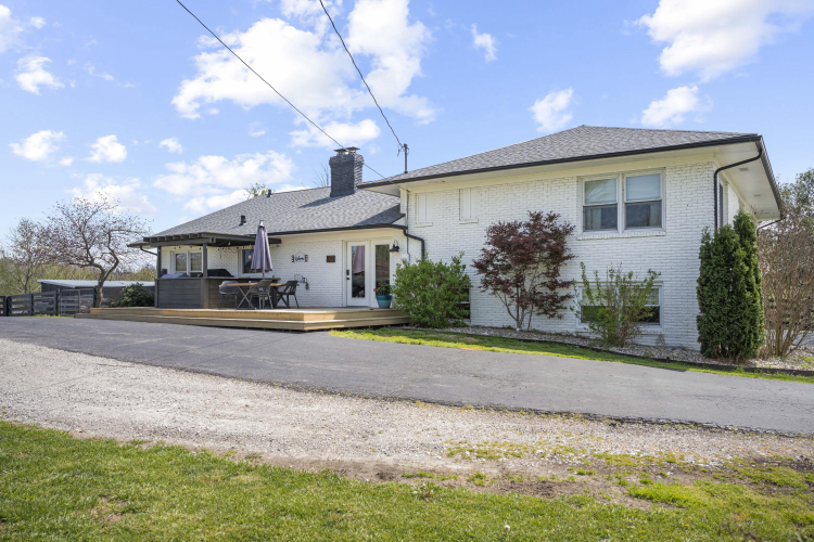 Listing Image 45