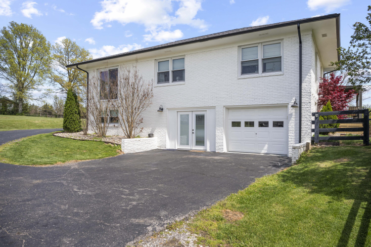 Listing Image 47