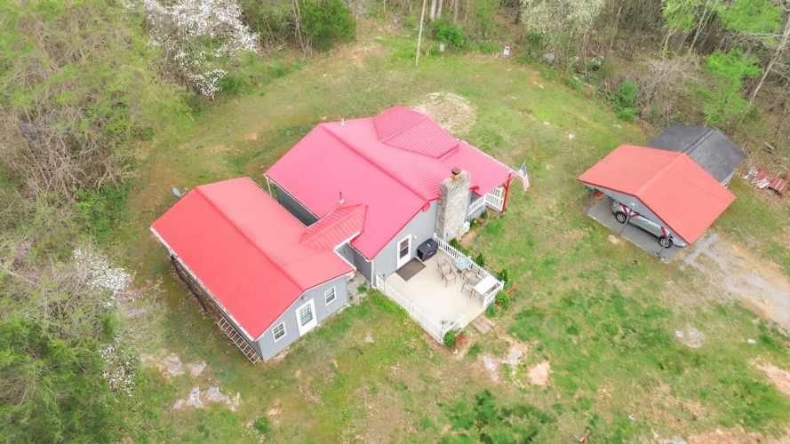 Listing Image 4