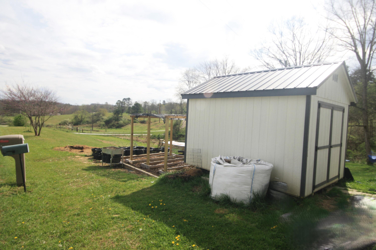 Listing Image 38