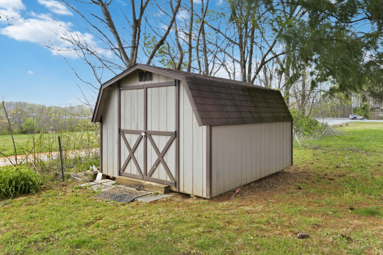 Listing Image 49