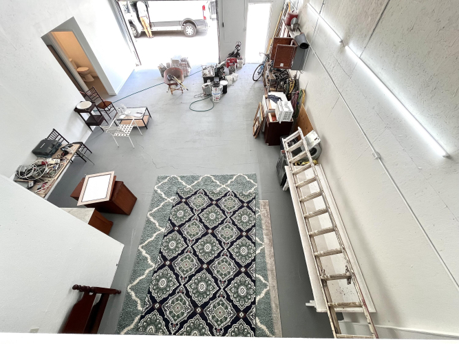 Listing Image 12