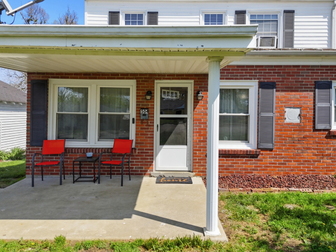 Listing Image 4