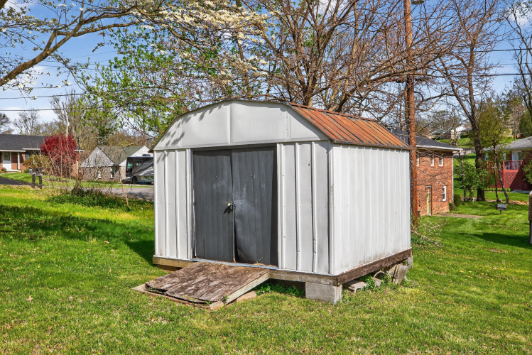 Listing Image 21