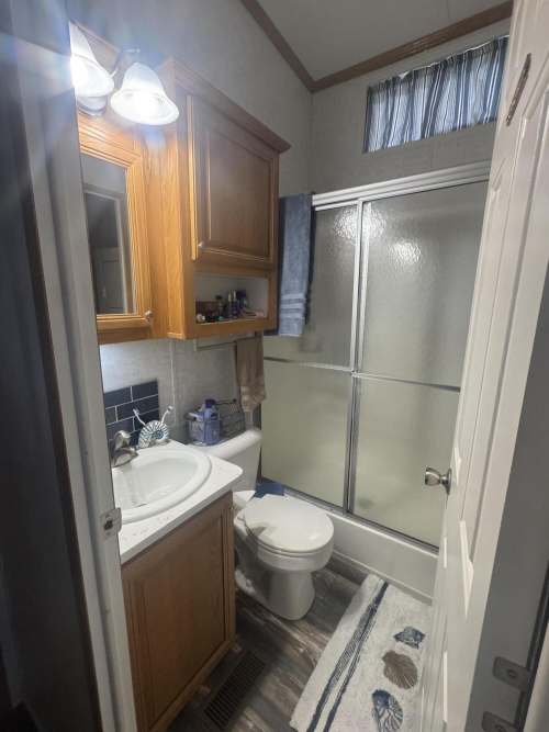 Listing Image 25