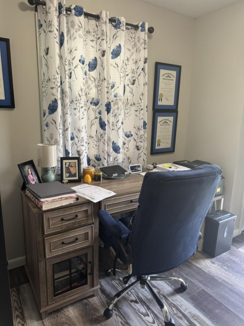 Listing Image 11