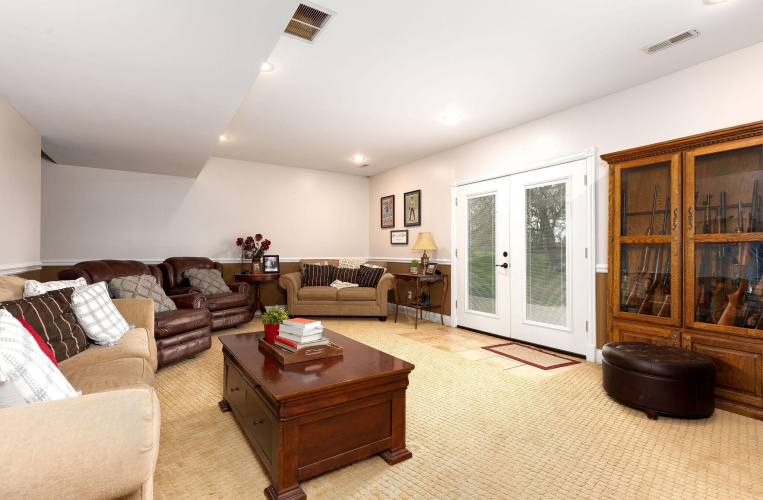 Listing Image 52