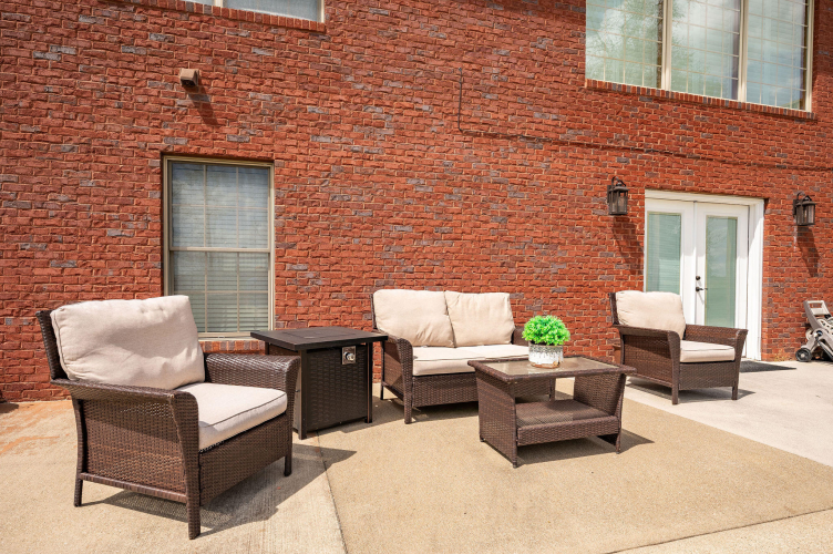 Listing Image 59