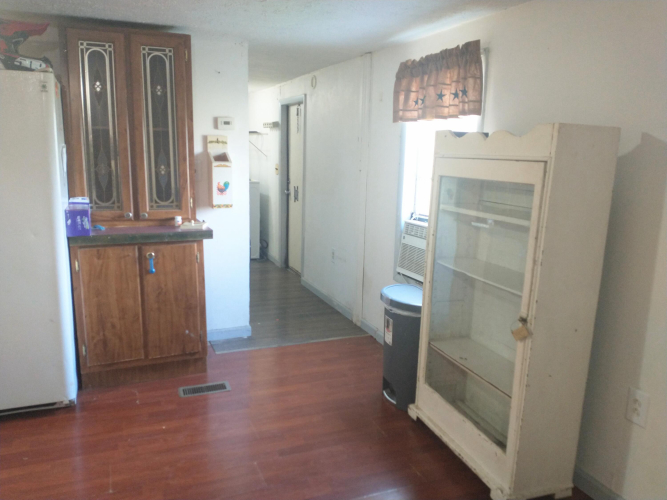 Listing Image 17