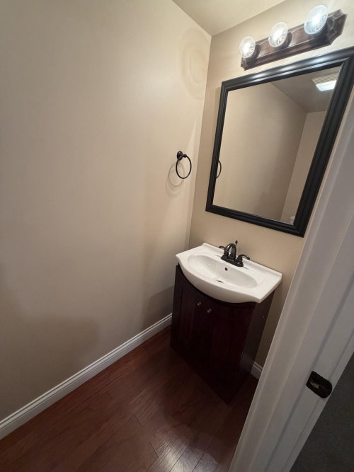 Listing Image 35