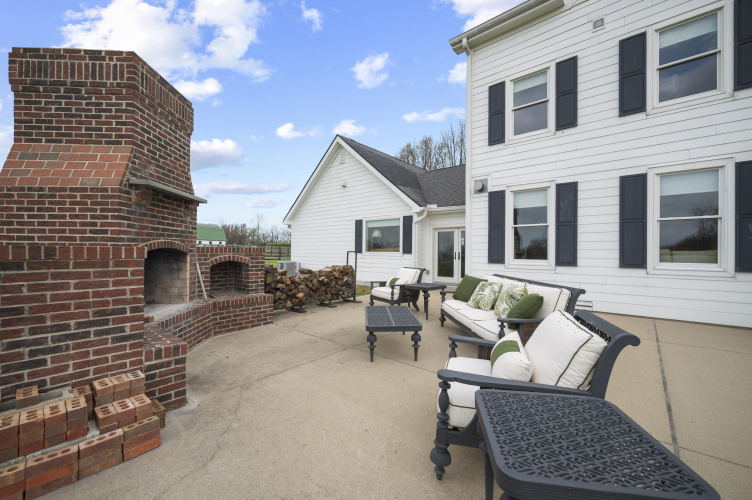 Listing Image 84