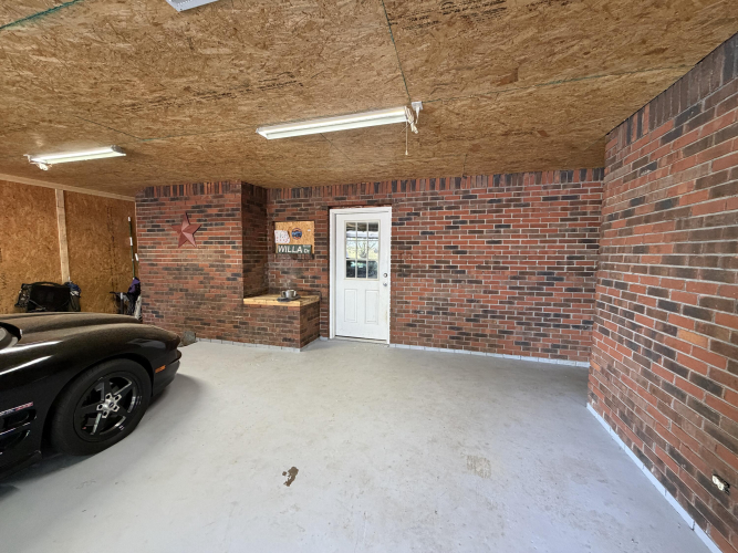Listing Image 42