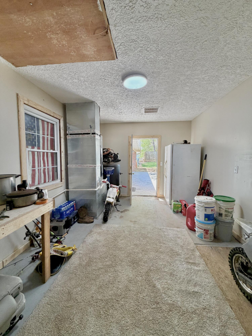 Listing Image 44