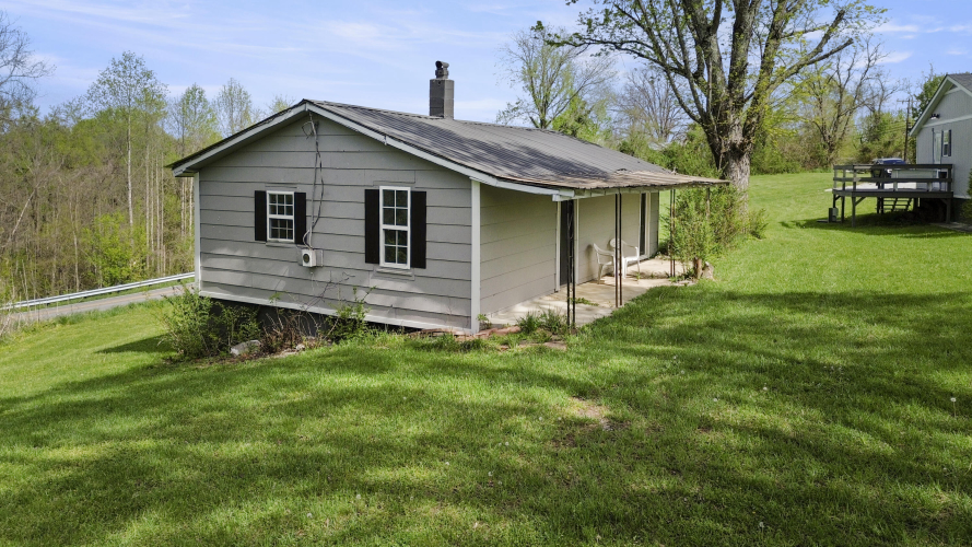 Listing Image 17