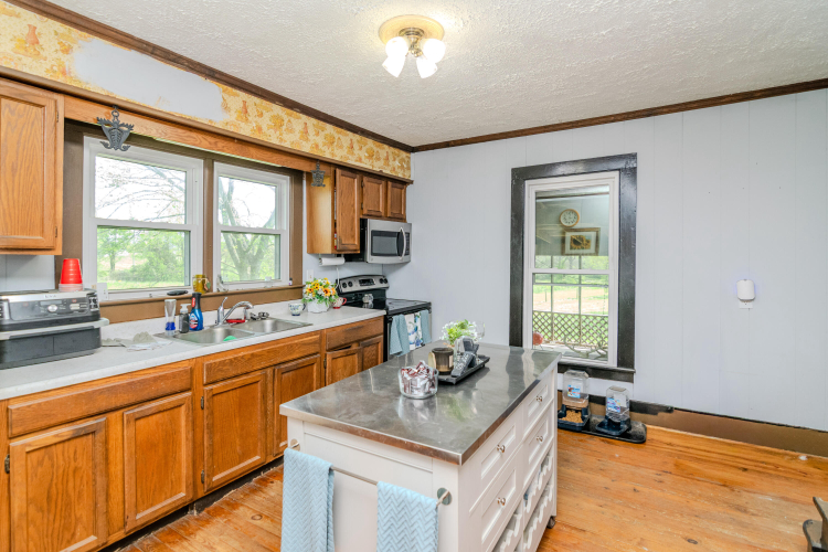 Listing Image 20