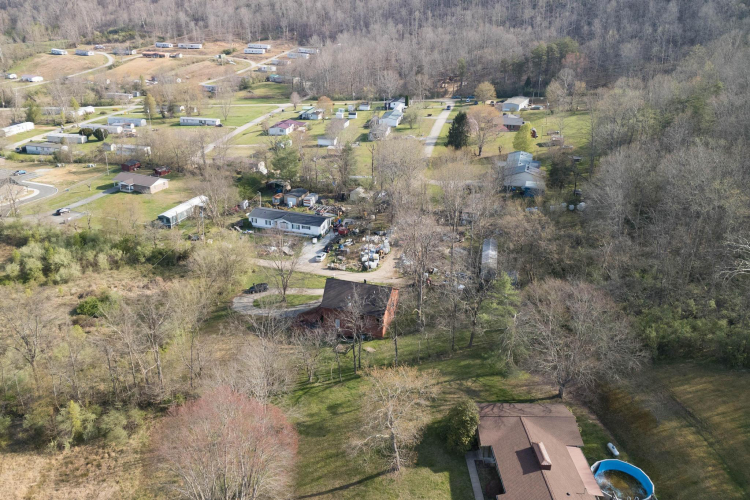 Listing Image 46