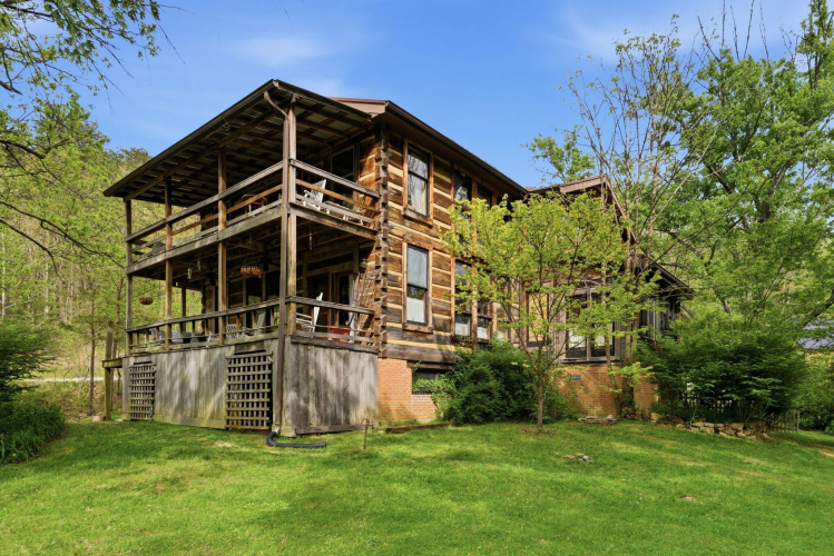 Listing Image 2