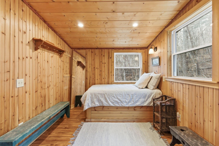 Listing Image 126