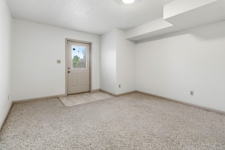 Listing Image 39