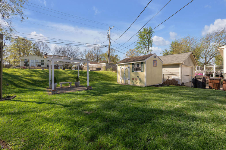 Listing Image 52