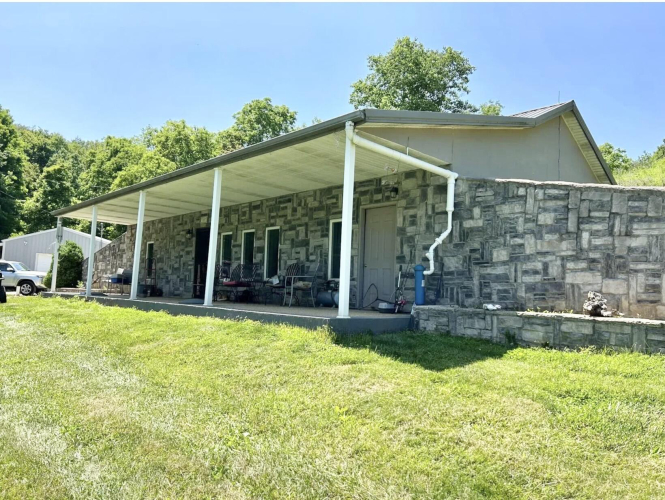 Listing Image 11