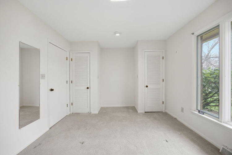 Listing Image 57