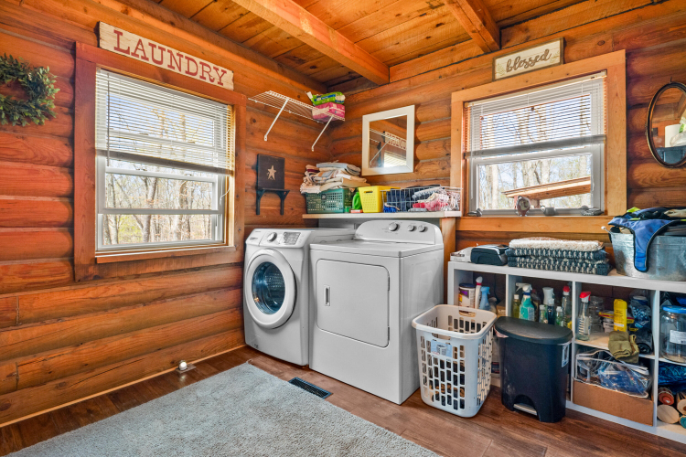 Listing Image 21