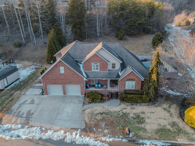 Listing Image 6