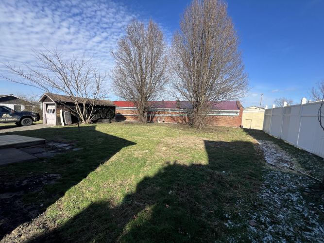 Listing Image 9
