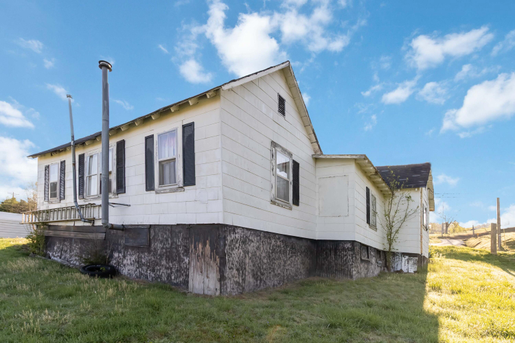 Listing Image 27