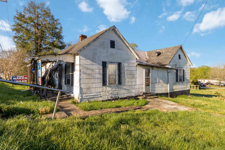 Listing Image 28