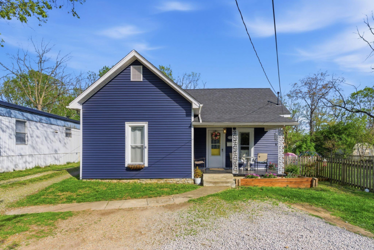 Listing Image 2