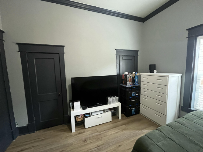 Listing Image 45