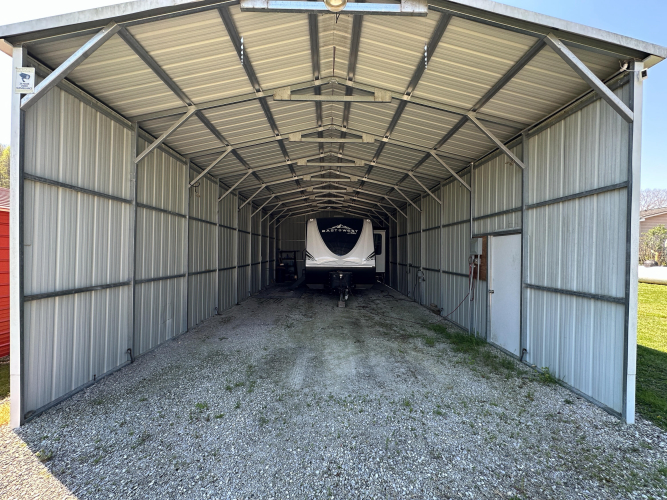 Listing Image 33