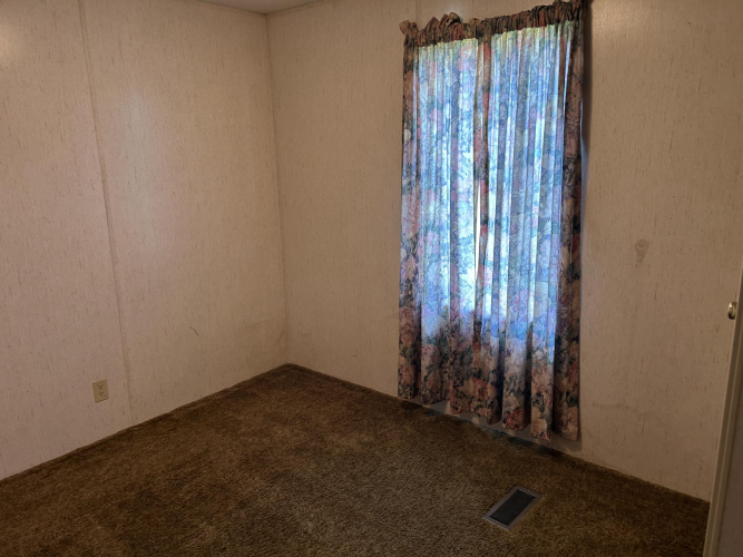 Listing Image 37