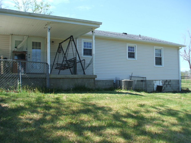 Listing Image 6