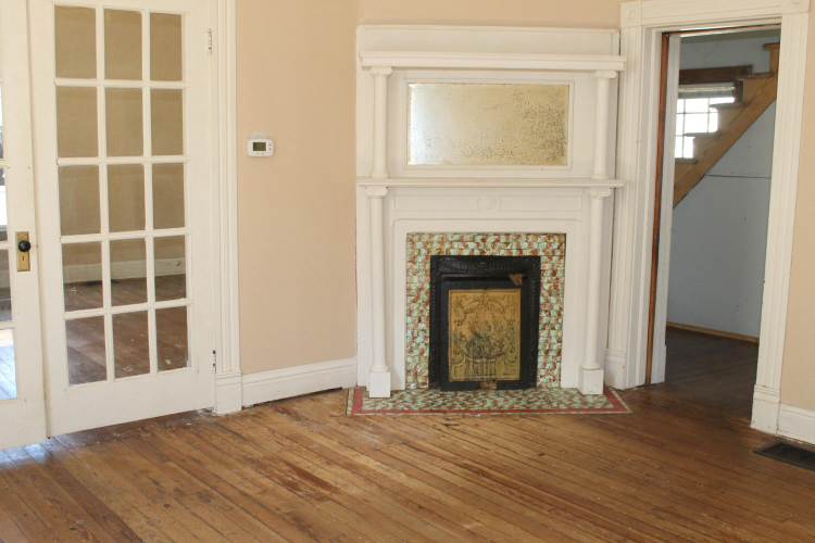 Listing Image 13