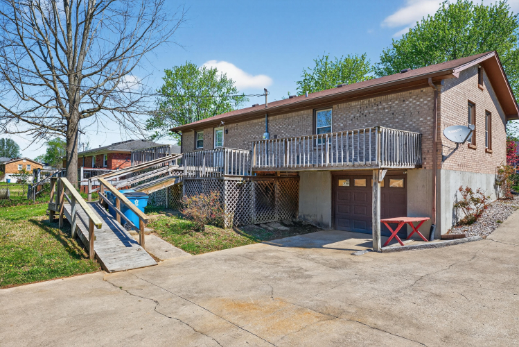 Listing Image 24