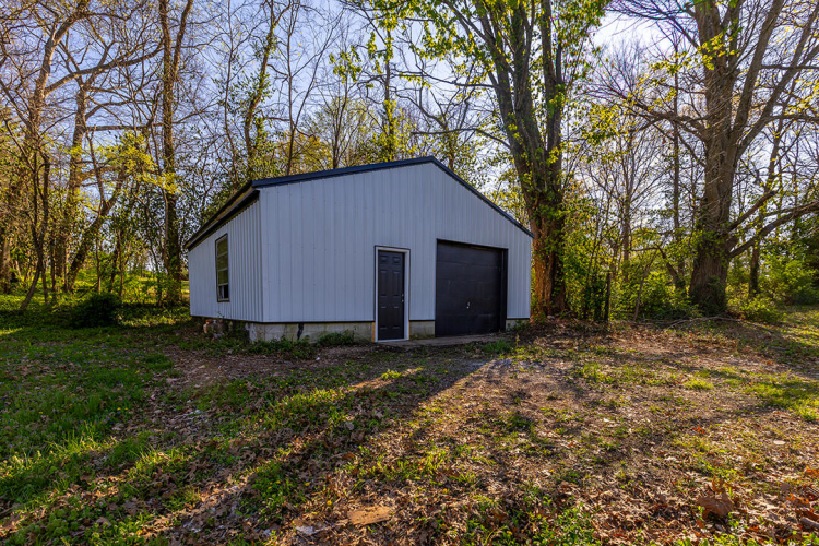 Listing Image 43