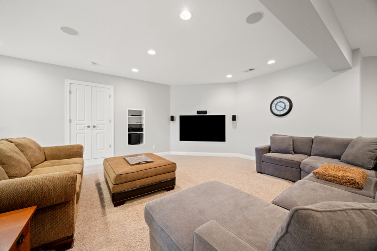Listing Image 55