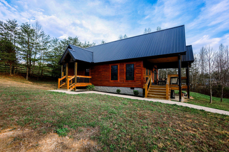 Listing Image 3