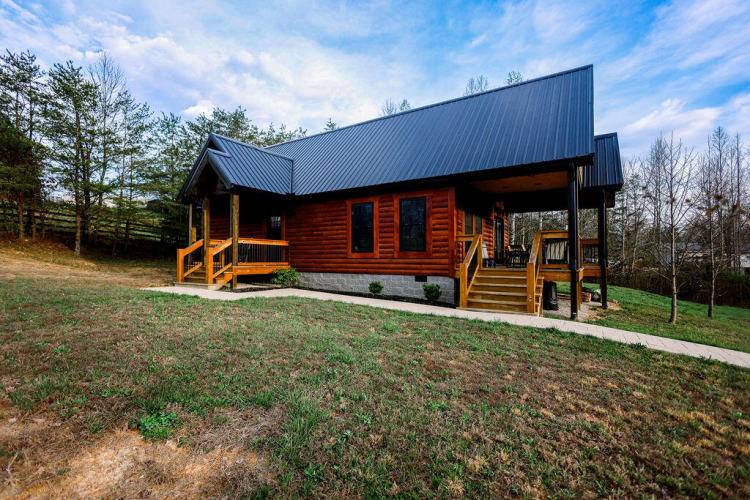 Listing Image 4