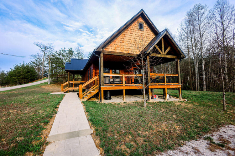 Listing Image 5
