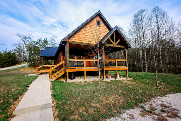 Listing Image 6