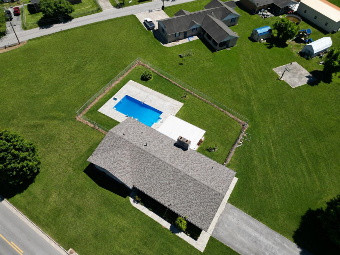 Listing Image 18