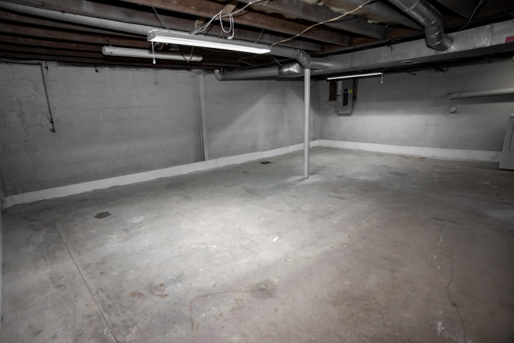 Listing Image 47