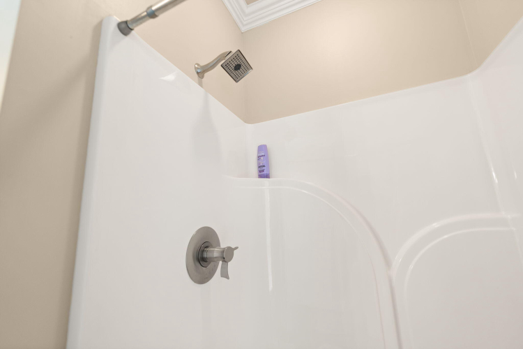 Listing Image 116