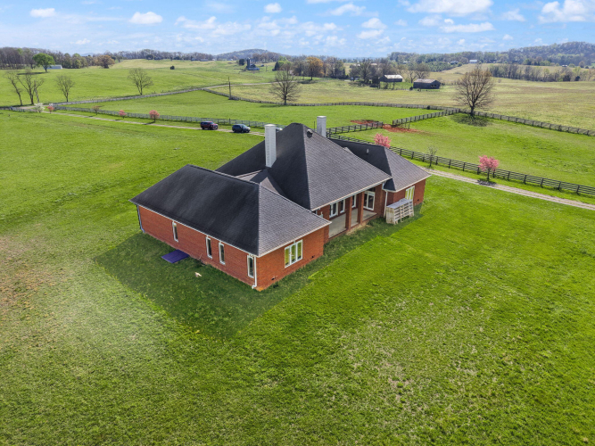 Listing Image 122