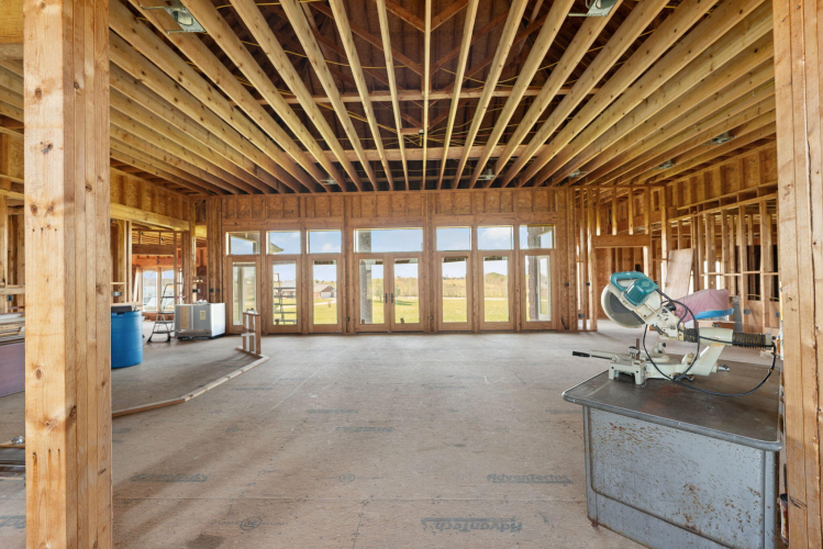 Listing Image 127