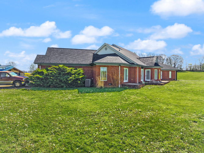 Listing Image 14